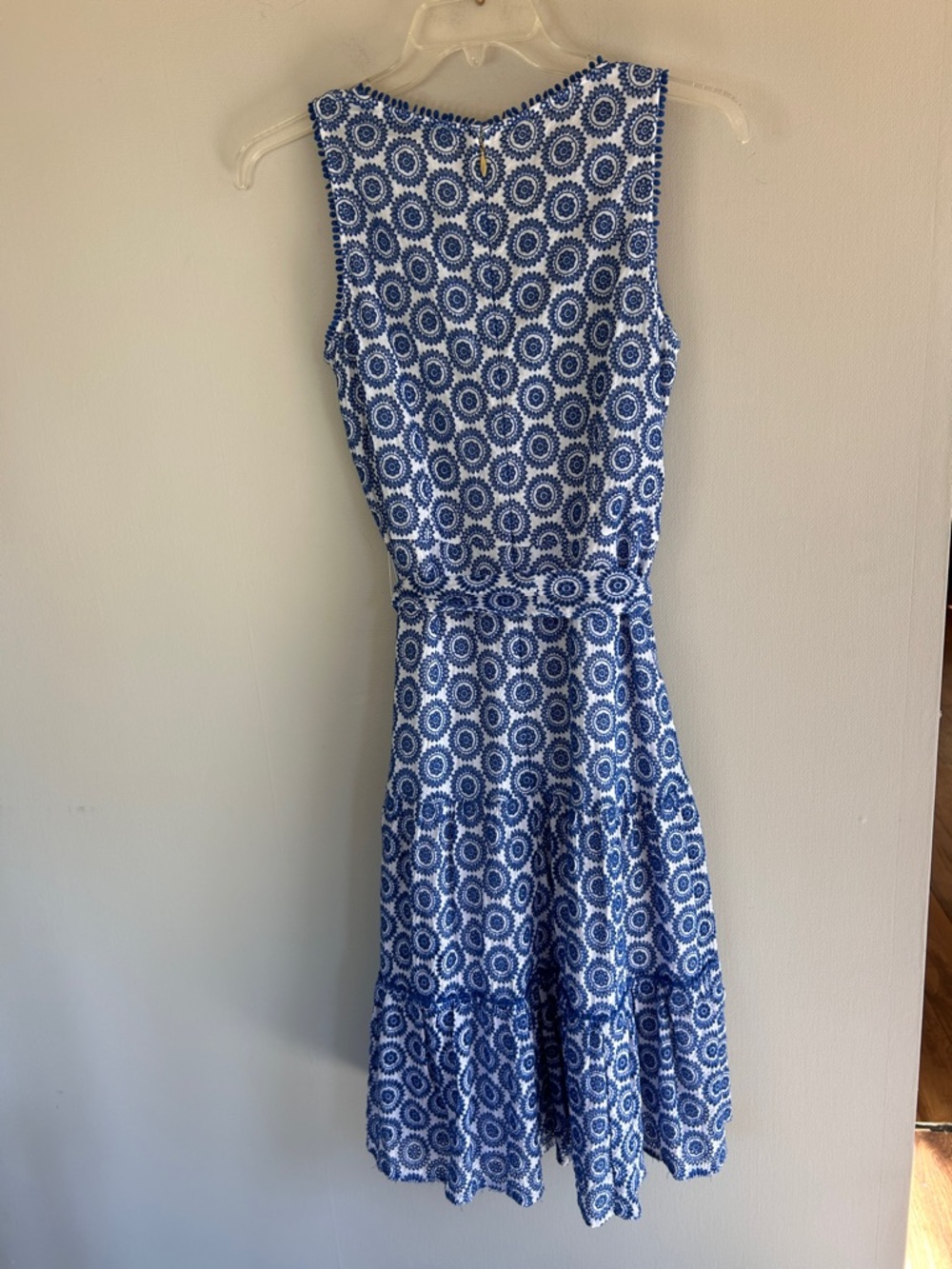 DRAPER JAMES Eyelet Tiered Tank Midi Dress Sea Blue Belted Feminine Cottage Sz 8 - Picture 11 of 14